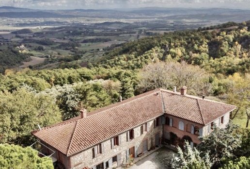casa indipendente in vendita a Cetona