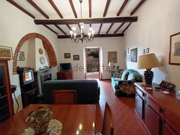 appartamento in vendita a Cetona