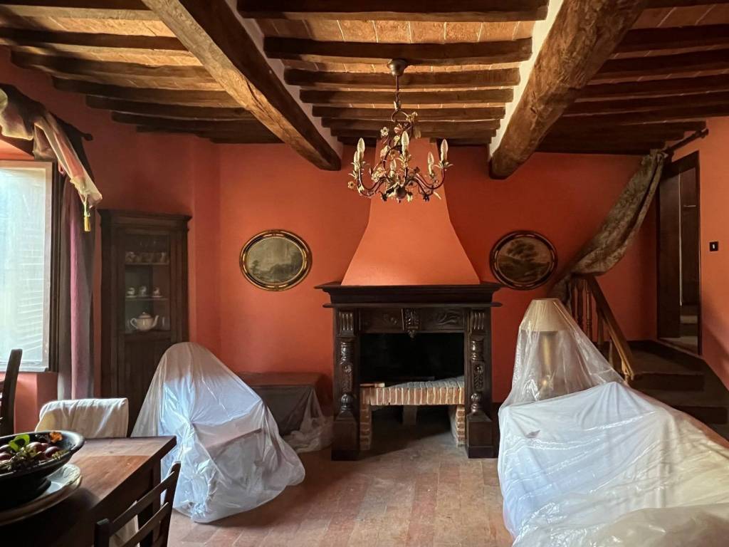 appartamento in vendita a Cetona