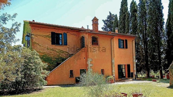 casa indipendente in vendita a Cetona