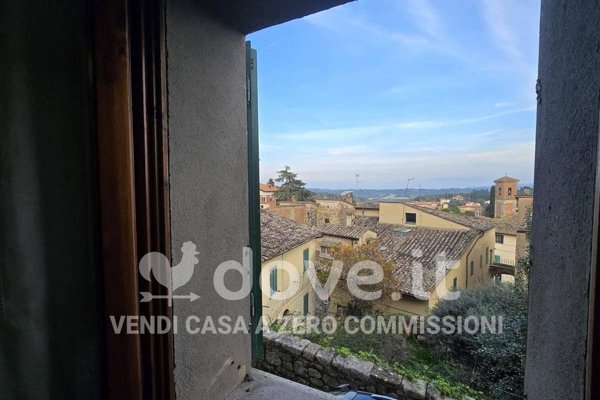 casa indipendente in vendita a Cetona