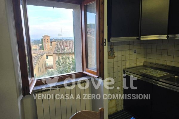 casa indipendente in vendita a Cetona