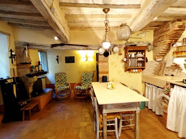 appartamento in vendita a Cetona