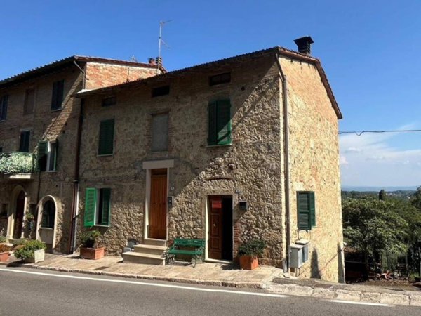appartamento in vendita a Cetona