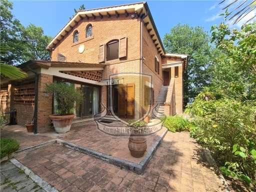 casa indipendente in vendita a Cetona