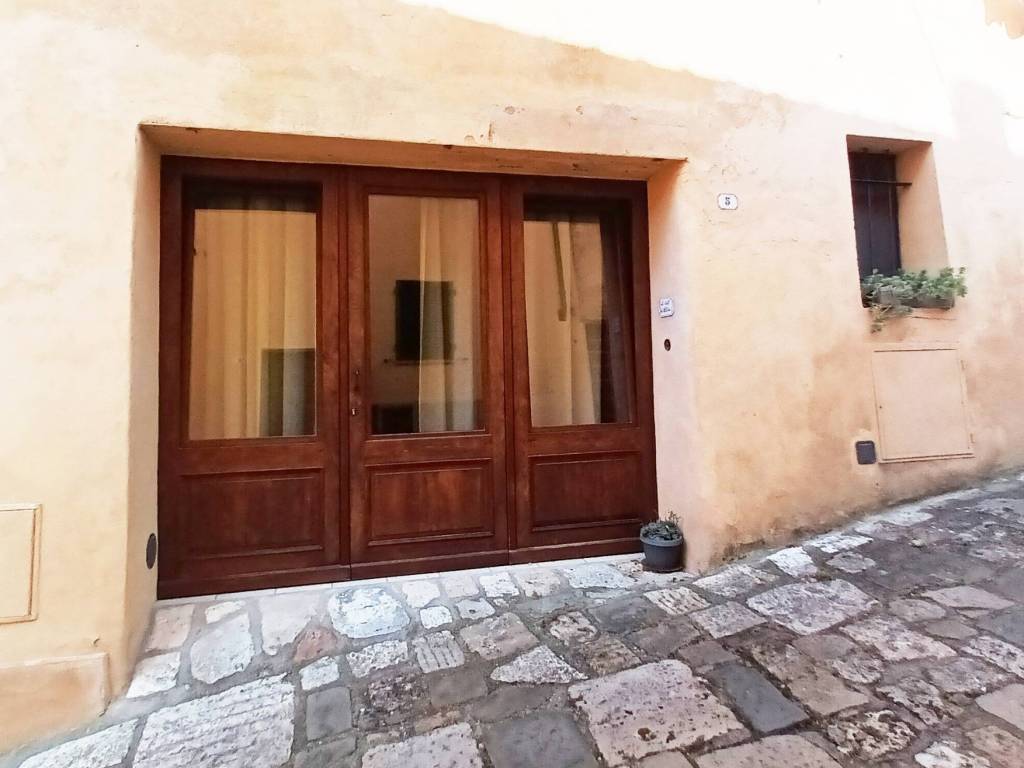 appartamento in vendita a Cetona