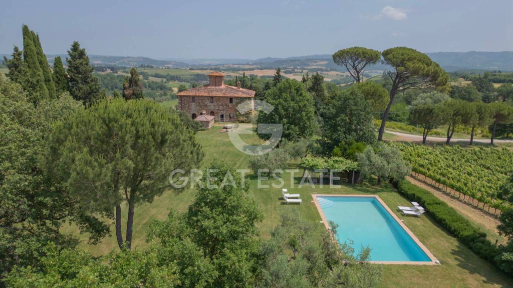 casa indipendente in vendita a Cetona