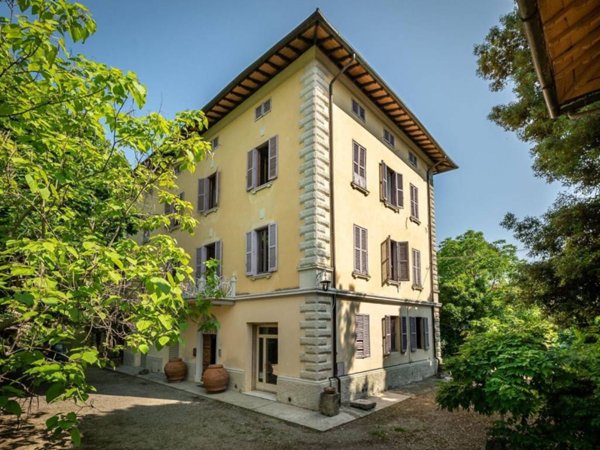 casa indipendente in vendita a Cetona