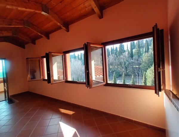appartamento in vendita a Cetona