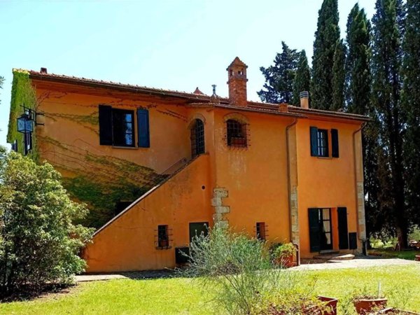 casa indipendente in vendita a Cetona