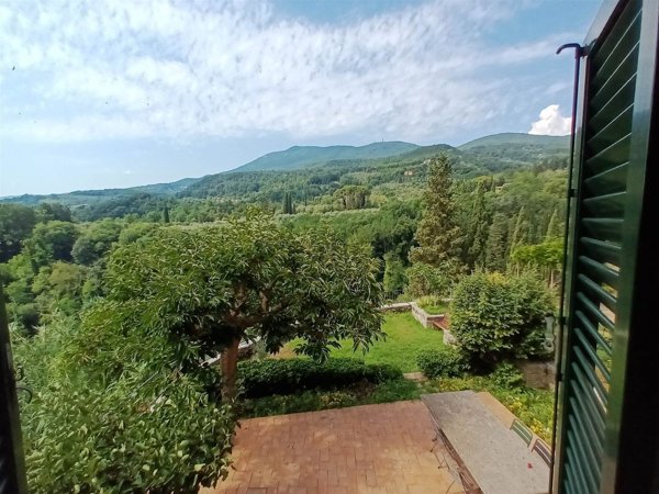 casa indipendente in vendita a Cetona