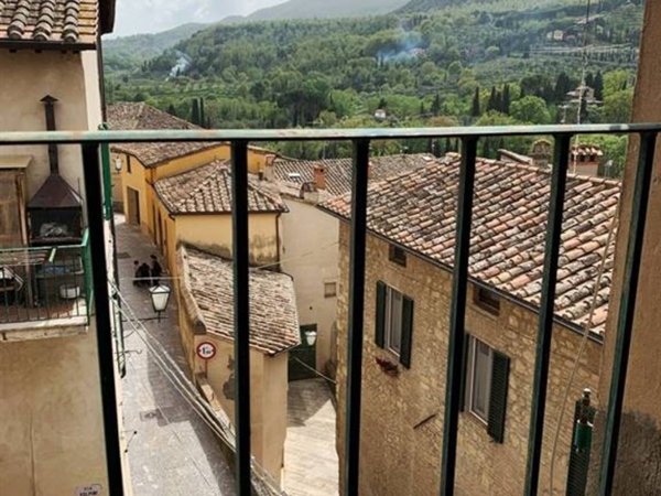 appartamento in vendita a Cetona