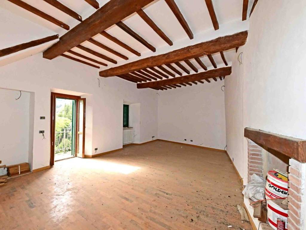 casa indipendente in vendita a Cetona