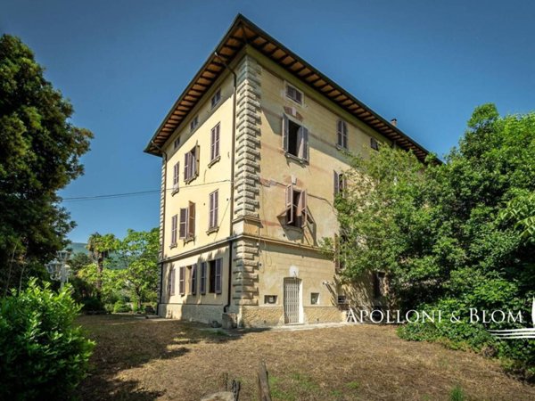 casa indipendente in vendita a Cetona