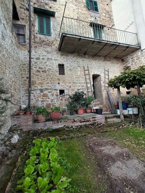 appartamento in vendita a Cetona