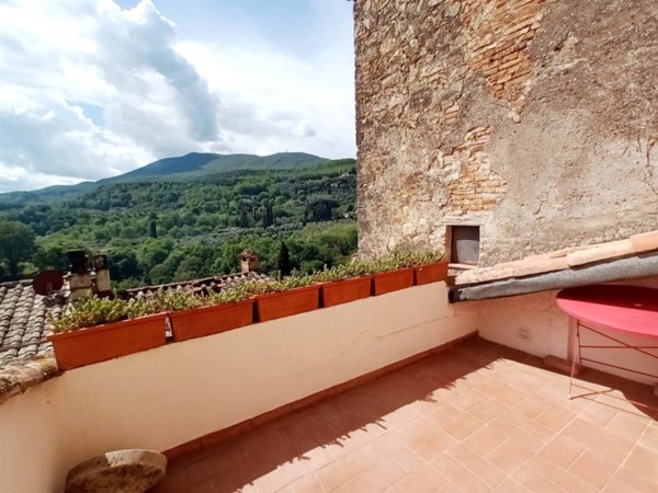 casa indipendente in vendita a Cetona