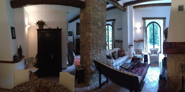 casa indipendente in vendita a Cetona