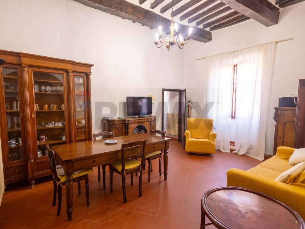 casa indipendente in vendita a Cetona