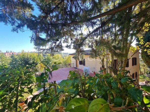 appartamento in vendita a Cetona