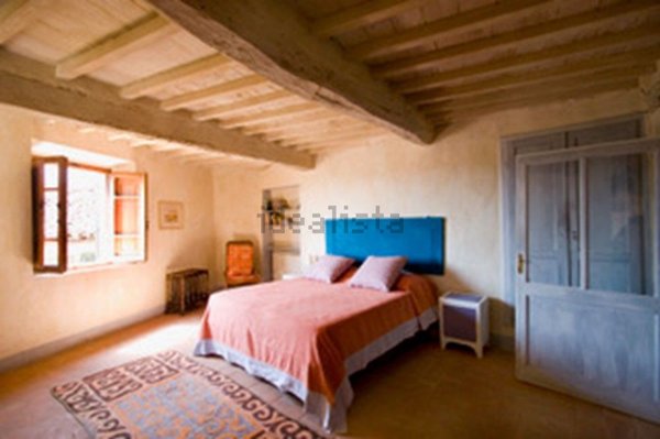 casa indipendente in vendita a Cetona