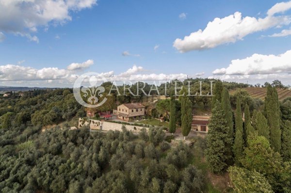 casale in vendita a Cetona