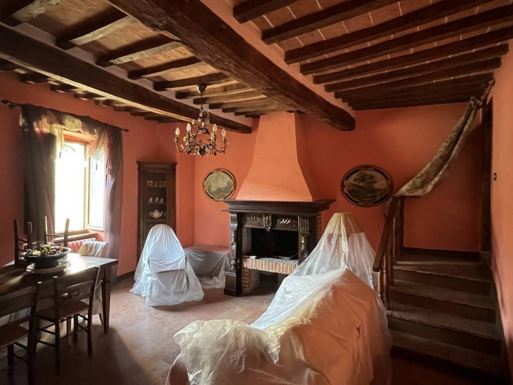 appartamento in vendita a Cetona