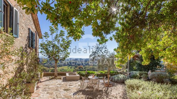 appartamento in vendita a Cetona