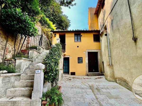 appartamento in vendita a Cetona