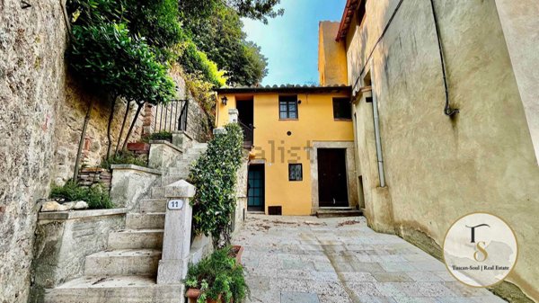 appartamento in vendita a Cetona