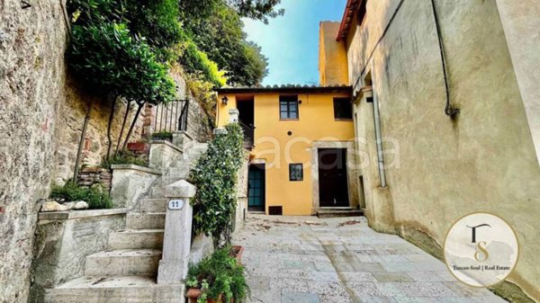 appartamento in vendita a Cetona