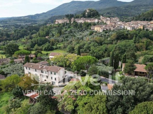 casa indipendente in vendita a Cetona