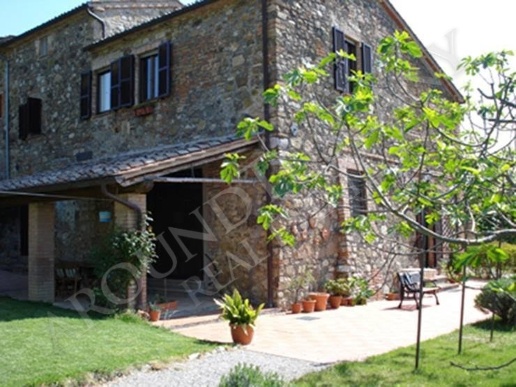 casa indipendente in vendita a Cetona