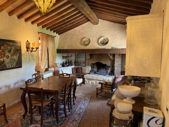 appartamento in vendita a Cetona