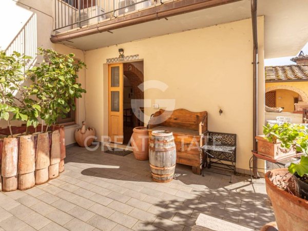 appartamento in vendita a Cetona in zona Piazze