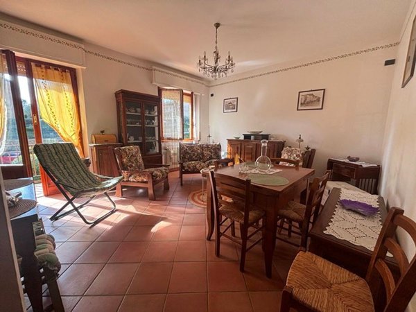 appartamento in vendita a Cetona