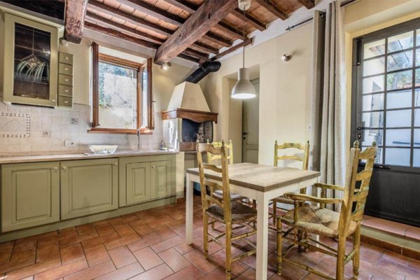 appartamento in vendita a Cetona