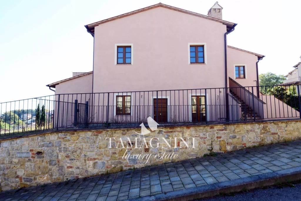 appartamento in vendita a Cetona