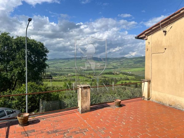 casa indipendente in vendita a Cetona