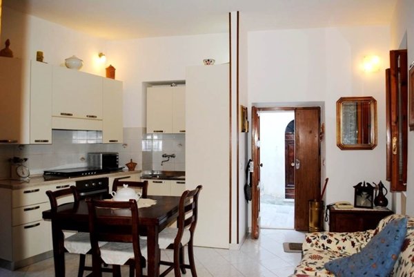 casa indipendente in vendita a Cetona