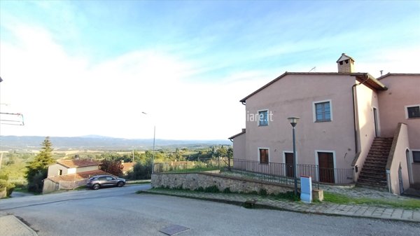 appartamento in vendita a Cetona in zona Piazze