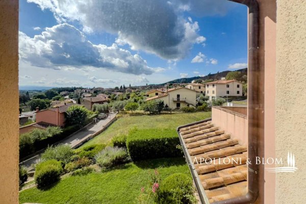 appartamento in vendita a Cetona in zona Piazze