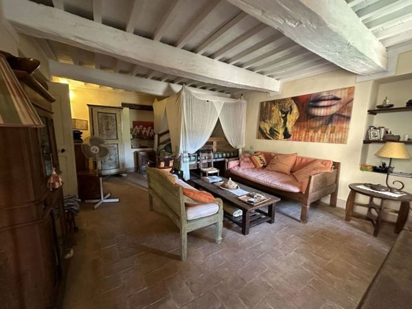 appartamento in vendita a Cetona