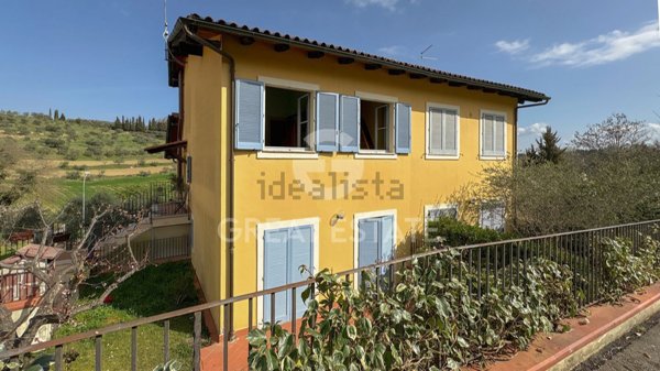 appartamento in vendita a Cetona