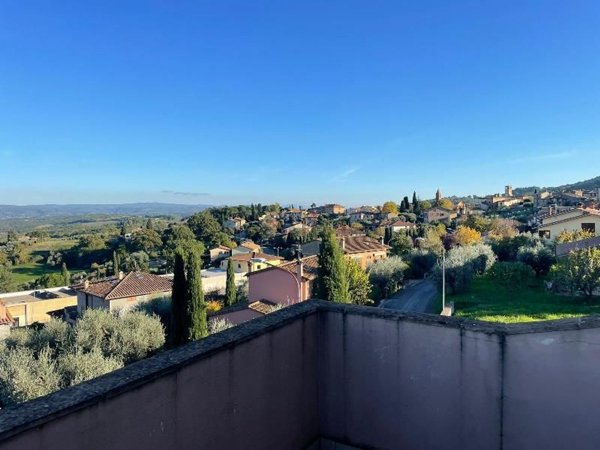 appartamento in vendita a Cetona in zona Piazze