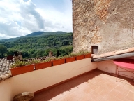 casa indipendente in vendita a Cetona