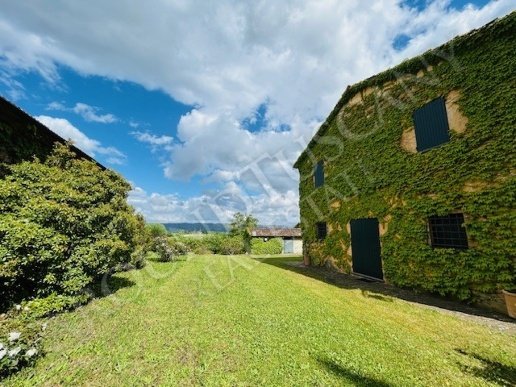 casa indipendente in vendita a Cetona