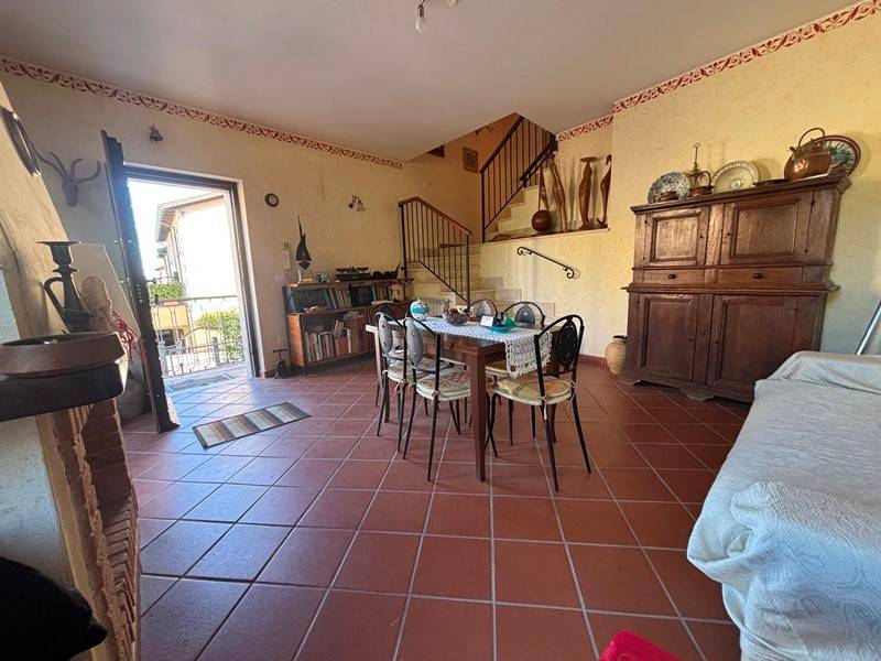 appartamento in vendita a Cetona