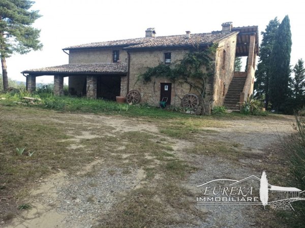 appartamento in vendita a Cetona in zona Piazze