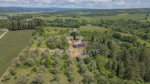 casale in vendita a Cetona