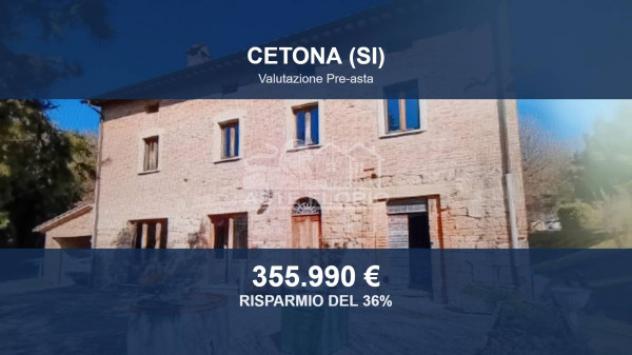 casa indipendente in vendita a Cetona in zona Piazze